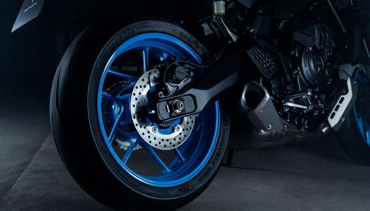 2025 Yamaha MT-07 Suspension & Brake